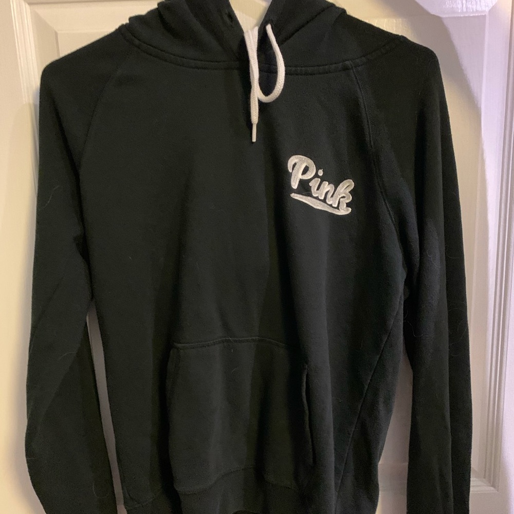 victoria’s Secret pink hoodie💅